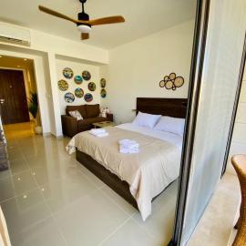 A Bright Studio @GCribs - El Gouna W/ Shared pool!, hotel in El Gouna