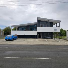Catlins area accommodation: Owaka şehrinde bir otel