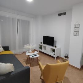 Apartamento en Sevilla con piscina, хотел в La Algaba