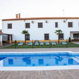 Casa Rural Los Llanos, hotel in Santa María de los Llanos