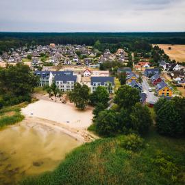Studio-Appartement mit Meerblick im Baltic Lagoon Resort, hotell sihtkohas Fuhlendorf
