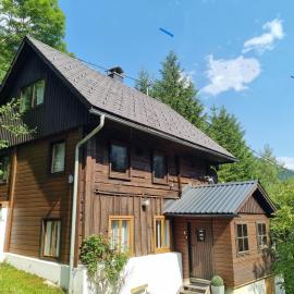 Ferienhaus Chalet Großsölk, hotel in Großsölk