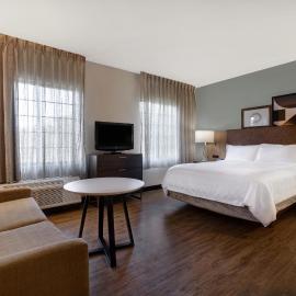 Staybridge Suites Tallahassee I-10 East by IHG, hotell i Saint Peter