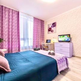 Стильные апартаменты,метро Вырлица,метро Харьковская, Hotel in Kiew
