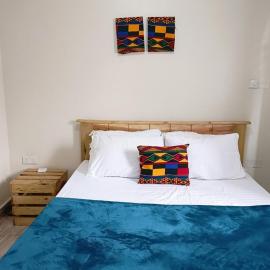 Maryllis blue, source to River Nile,secure, peaceful,central great location
