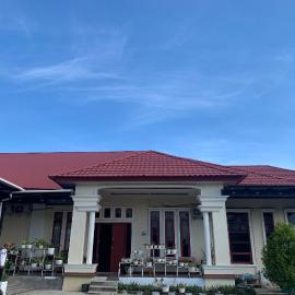 Hotel O Kost Hidayat Syariah, hotel di Laleng-balandae