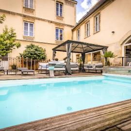 Hôtel De Brunville & Spa，貝葉的飯店