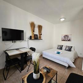 A112 Appartement Proche Disneyland Paris, hotel v destinaci Montévrain