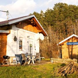 Bahnwärterhaus, hotell i Pregarten