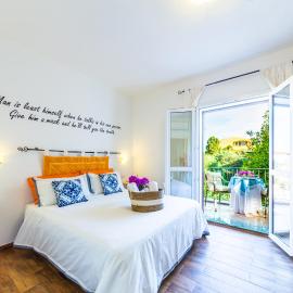 Le Maschere B&B, Hotel in Santa Teresa Gallura