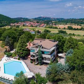 AgriHotel Villa Ambra, hotel em Sant'Albino