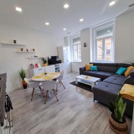 Napfény apartman, hotel in Szeged