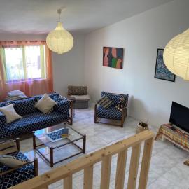 Casa Tranquila Barrada، فندق في ألكوتيم