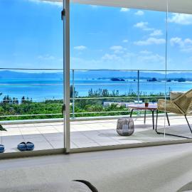 青風 Aokaji 古宇利島のプール付き一棟ヴィラ, hotel di Kouri
