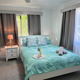 Kirwan RetreatTownsville, hotel di Ross River