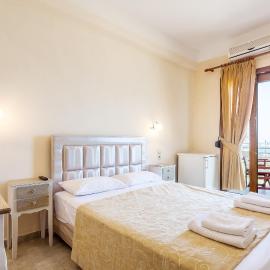 MON REPOS, hotel a Panormos Skopelos