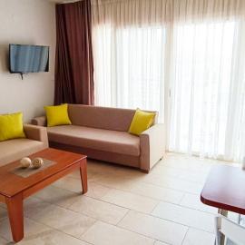 Erosaria Suites – hotel w mieście Nikiti
