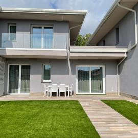 villa polinesia 7, hotel in Lido delle Nazioni
