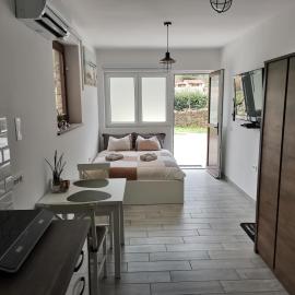 Apartma Pinea