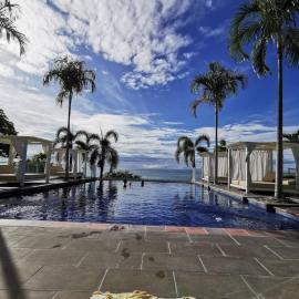 El Palmar Beach Residences 901 Beach Front View, hotel in Las Palmeras