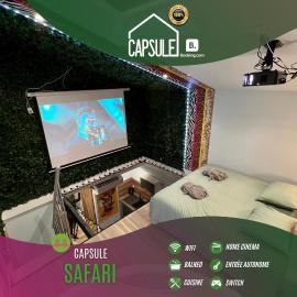 Capsule Safari - Jacuzzi - Nintendo Switch - Netflix & Home cinéma - Pouf géant - Filet suspendu, hotel u gradu 'Douai'