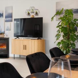 Federnest living Tolles Design & luxuriös komfortabel 14 min Köln Zentrum Köln-Messe, Düsseldorf, Phantasialand, hotel en Hürth