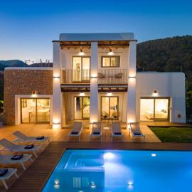 Villa in Ibiza Town Sleeps 12, hotel u gradu 'Ibiza'
