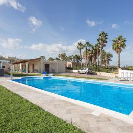 Villa con piscina vista mare e Etna