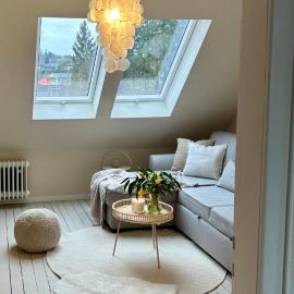 Cozy City Apartment Daun - Ferienwohnung, хотел в Даун