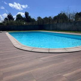 Aserradero - Bajo con terraza y piscina !, hotel a San Martín de Arriba