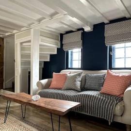 Grade II listed Cottage in Oundle with private courtyard, ξενοδοχείο σε Oundle