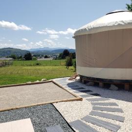 Yourte atypique à Chabons, vue sur les montagnes, hotel u gradu 'Châbons'