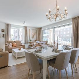 Luminous apartment near the marina with parking - 3BR