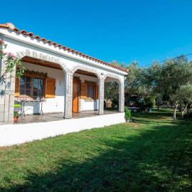 Casa Chrysi