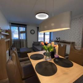 Mira Apartman