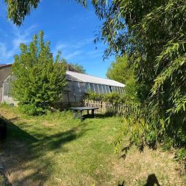 Gîte au cœur du Marais mouillé (2 à 4 pers - 60m²), hotel u gradu Kulon