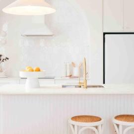 Soul Sister Cottage- walking distance to Foo Fighters Concert, hotel in Invermay