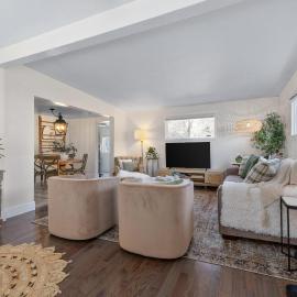 Light Bright Stylish PRIVATE Home - Whitworth