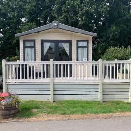 Poppy 44, hotel a Ferndown