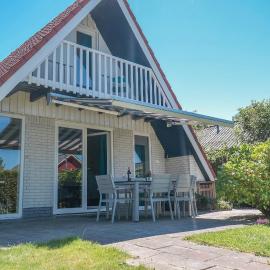 Merle 6 pers Modern holiday home with private fenced garden