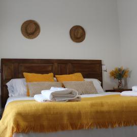 Casa Paula, hótel í Segurilla
