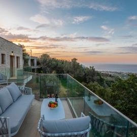 Maroulas Natura Palace - Villa with Private Pool & Panoramic Sea View, near Rethymno Beach
