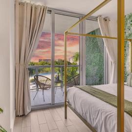 Tropical Apartment - Balcony - Resort, Pool - Gym