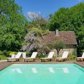 La Grange, Hotel in Sarlande