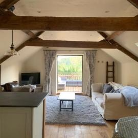Beautiful converted Coach house for two