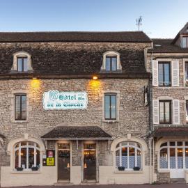 Logis Hotel de La Cloche, hotel i Beaune