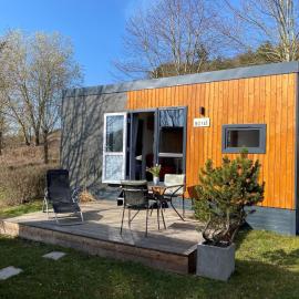 Holiday Home Tiny Haus Waldsee Lodge by Interhome, hotel sa Wemding