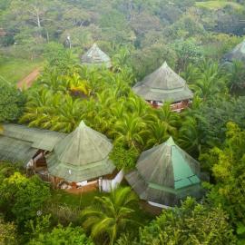 Eco-Lodge Deseo Bamboo, hotel i Santa Catalina