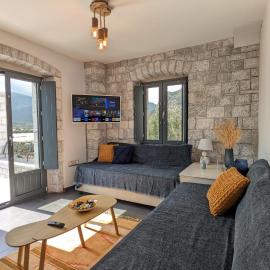 Sabaton Apartment - Kyziridi House