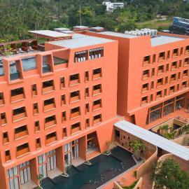 Hotel Adam Krabi, hôtel à Ao Nang Beach